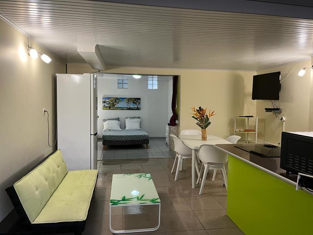Agreable Appartement En Rez-De-Jardin A 450M De La Mer 圣安娜 外观 照片