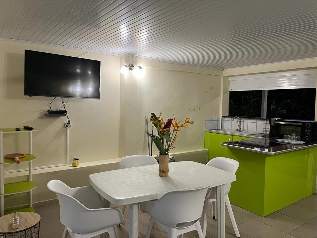 Agreable Appartement En Rez-De-Jardin A 450M De La Mer 圣安娜 外观 照片
